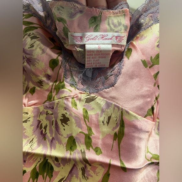 Gold Hawk Pink Floral Silk Lace Camisole Size S NWT - Picture 6 of 6